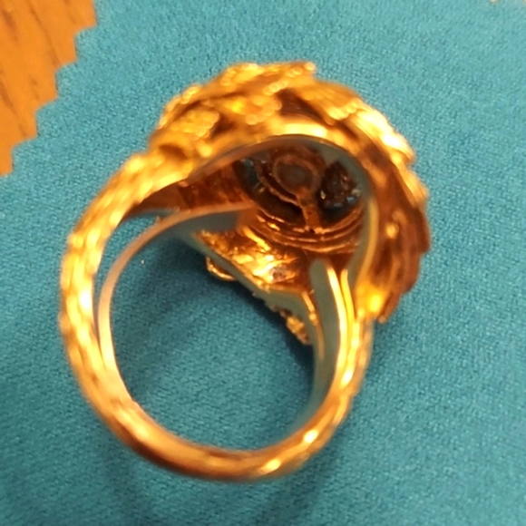 18K gold and diamond ring. - Picture 9 of 16